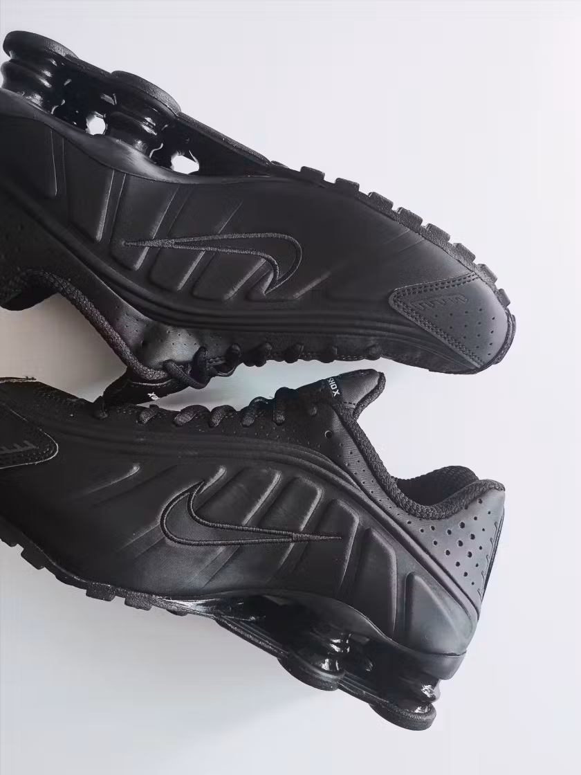 (Women) Nike Shox R4 'Black' AR3565-004 (Women) Nike Shox R4 'Black' AR3565-004